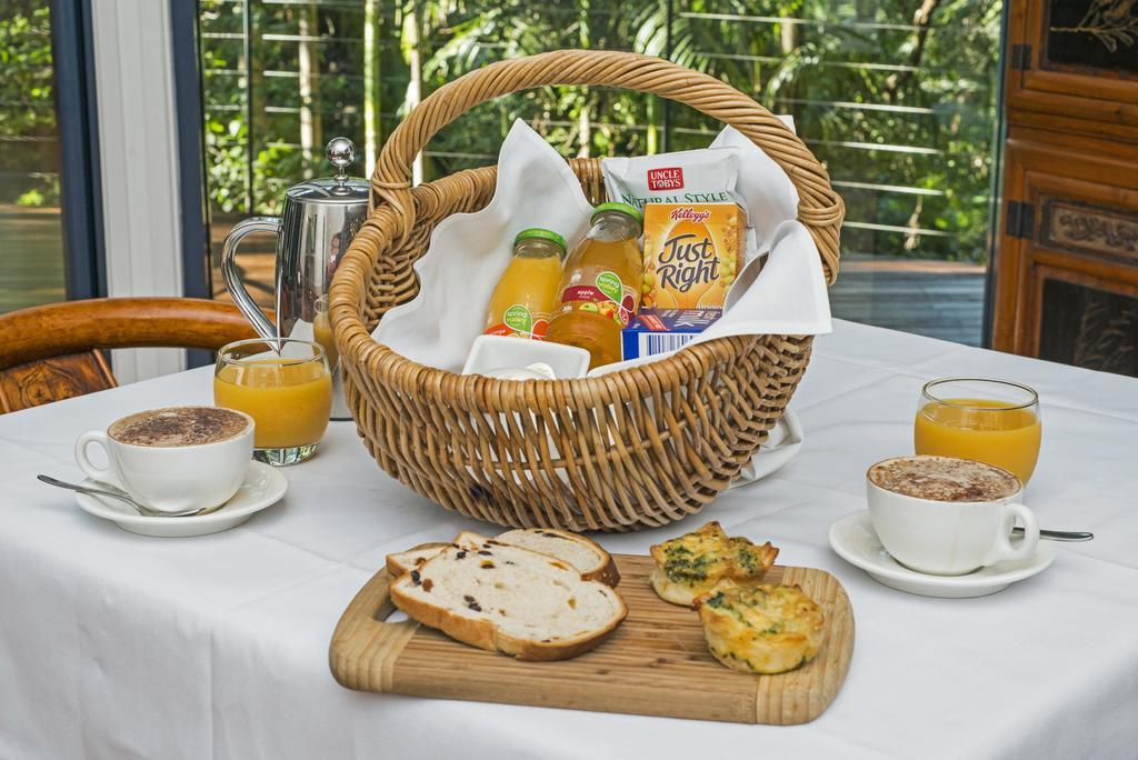 Pethers Rainforest Retreat Bed & Breakfast Mount Tamborine